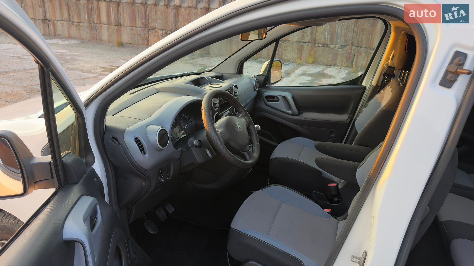 Peugeot Partner 2013 VIN VF37J5FK0DJ628558 фото оголошення 67 з 75