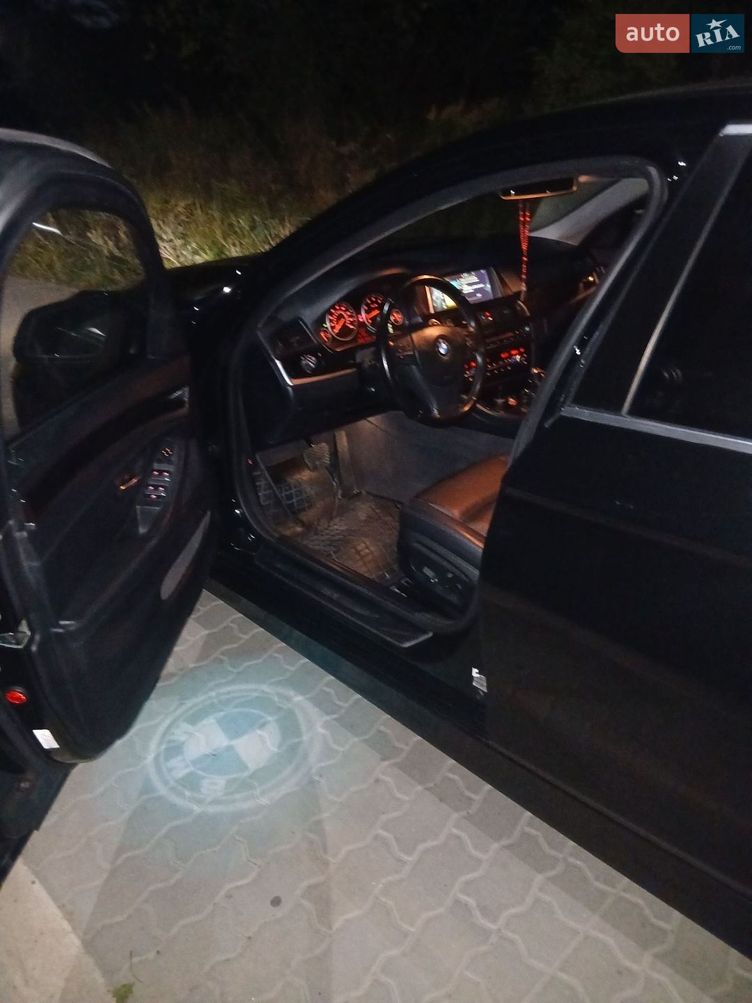 Bmw 535I 2014 VIN WBA5B1C52ED483808 фото оголошення 5 з 8