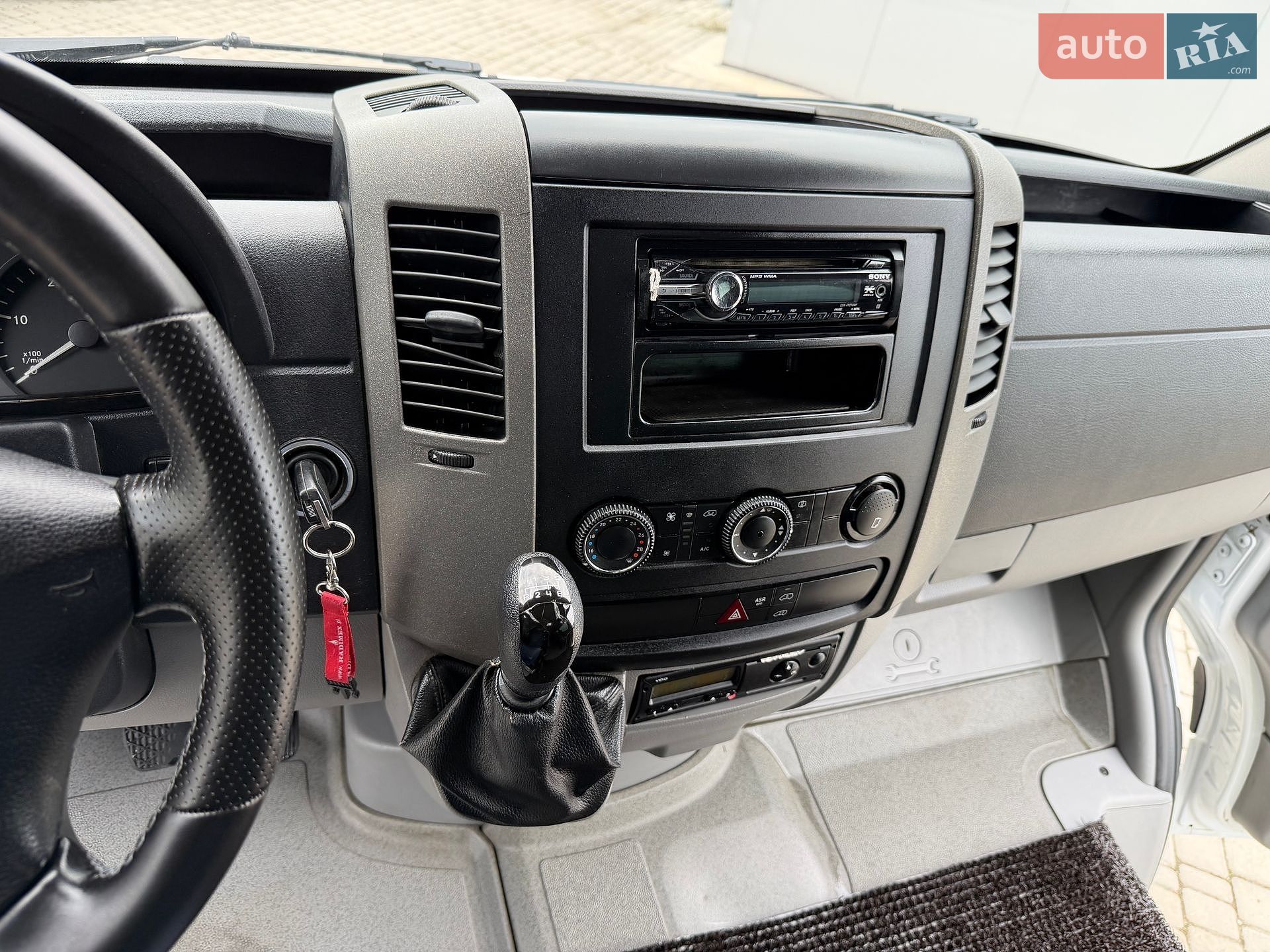 Mercedes-Benz Sprinter 2011 VIN WDB9066571S582900 фото оголошення 25 з 30