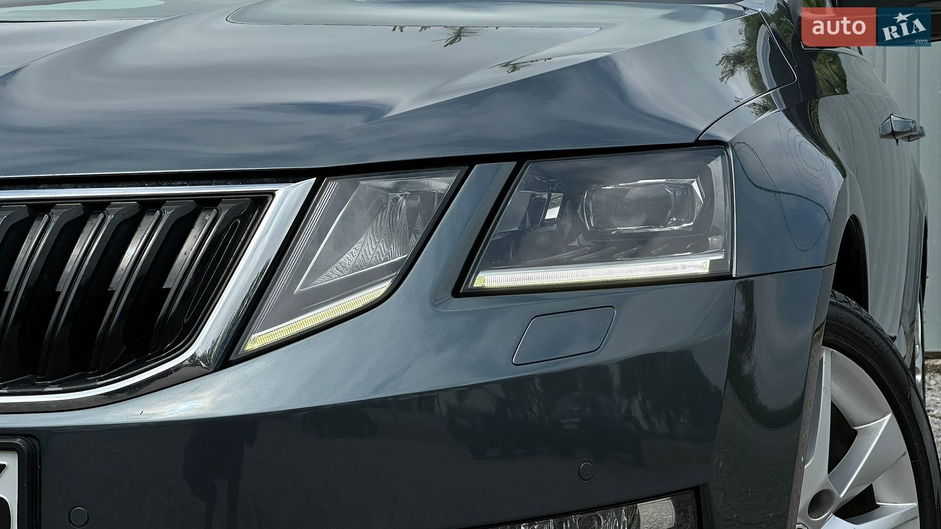 Skoda Octavia 2017 VIN TMBJG9NE6J0032705 фото оголошення 6 з 105