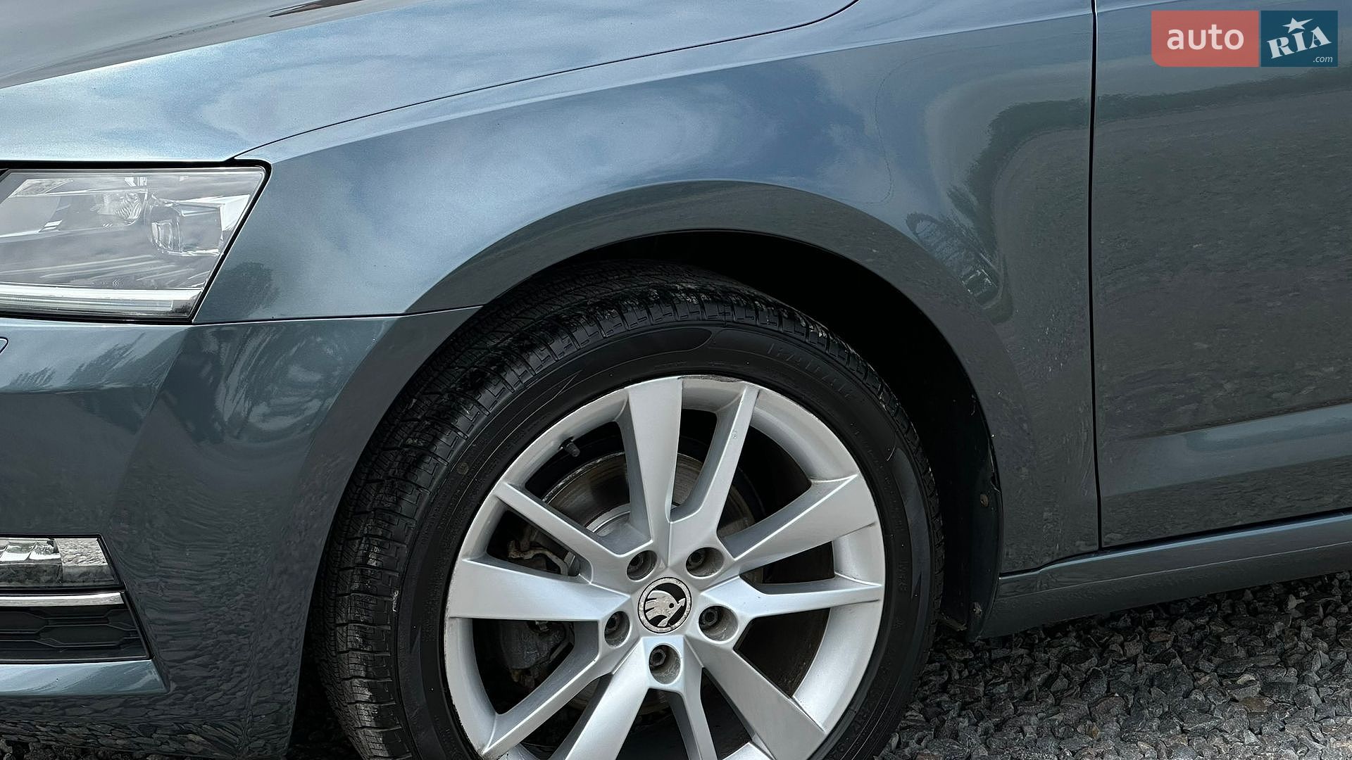 Skoda Octavia 2017 VIN TMBJG9NE6J0032705 фото оголошення 9 з 105