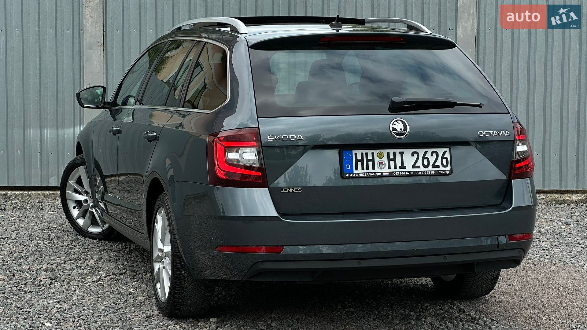 Skoda Octavia 2017 VIN TMBJG9NE6J0032705 фото оголошення 41 з 105