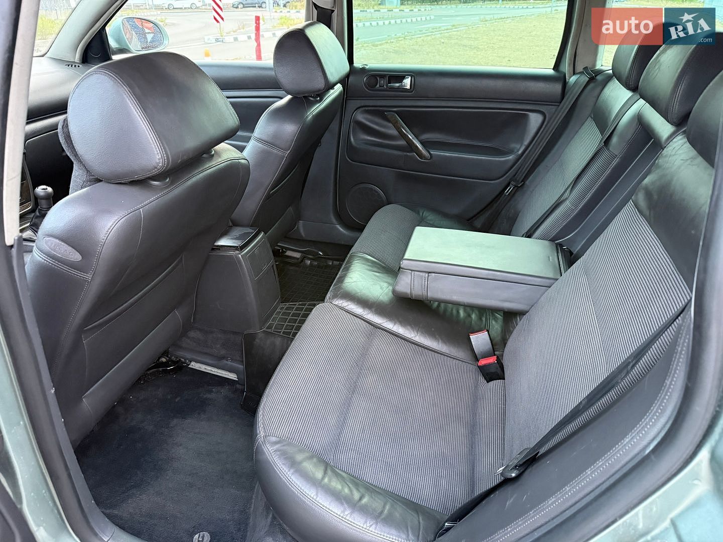 Volkswagen Passat 2004 VIN WVWZZZ3BZ5E111786 фото оголошення 17 з 27