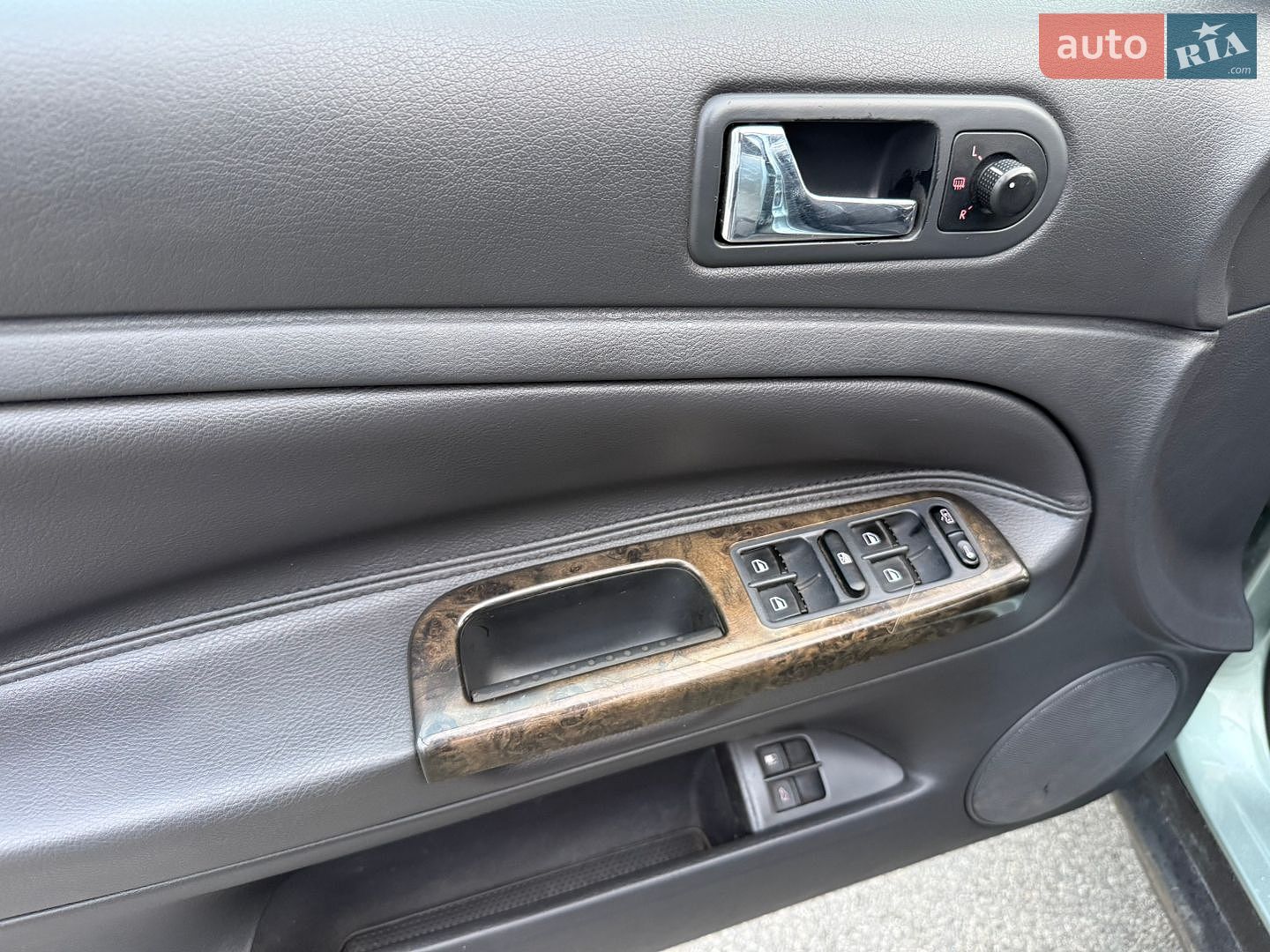 Volkswagen Passat 2004 VIN WVWZZZ3BZ5E111786 фото оголошення 20 з 27