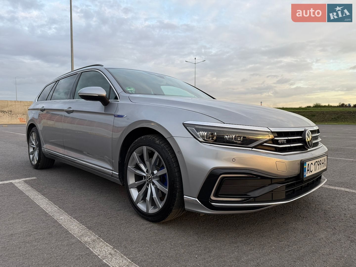 Volkswagen Passat 2020 VIN WVWZZZ3CZME027709 фото оголошення 22 з 111