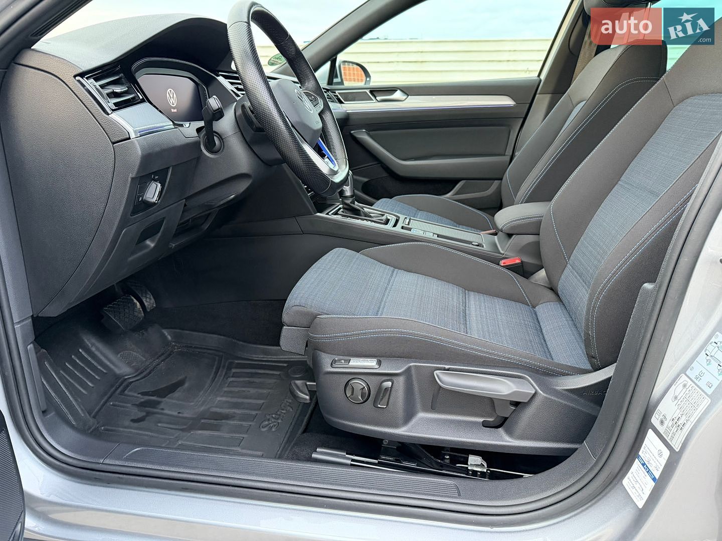 Volkswagen Passat 2020 VIN WVWZZZ3CZME027709 фото оголошення 42 з 111