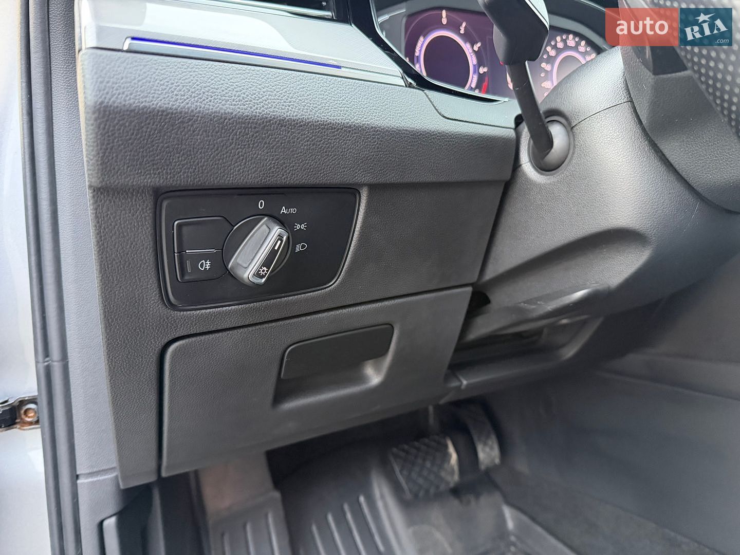 Volkswagen Passat 2020 VIN WVWZZZ3CZME027709 фото оголошення 46 з 111