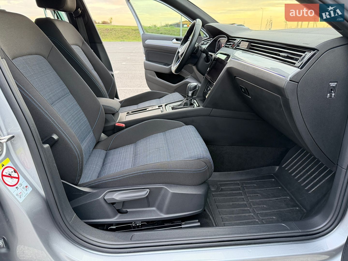 Volkswagen Passat 2020 VIN WVWZZZ3CZME027709 фото оголошення 57 з 111