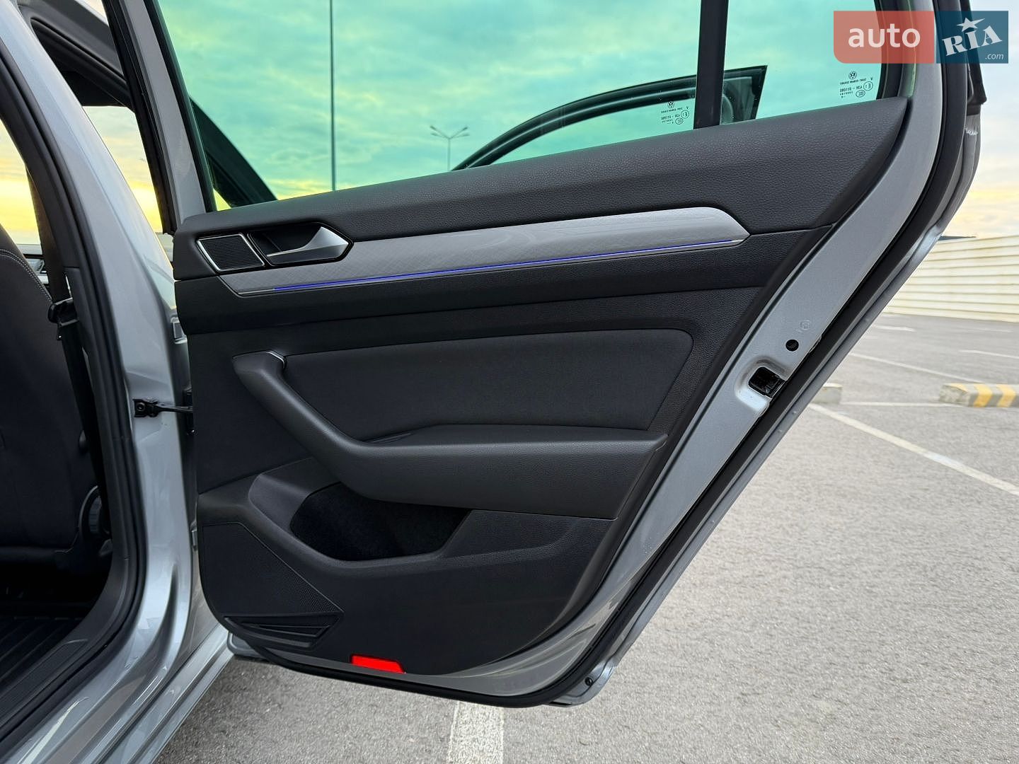 Volkswagen Passat 2020 VIN WVWZZZ3CZME027709 фото оголошення 59 з 111