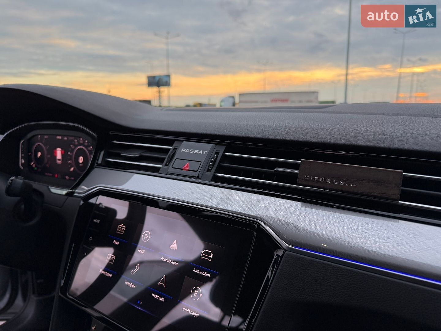 Volkswagen Passat 2020 VIN WVWZZZ3CZME027709 фото оголошення 69 з 111