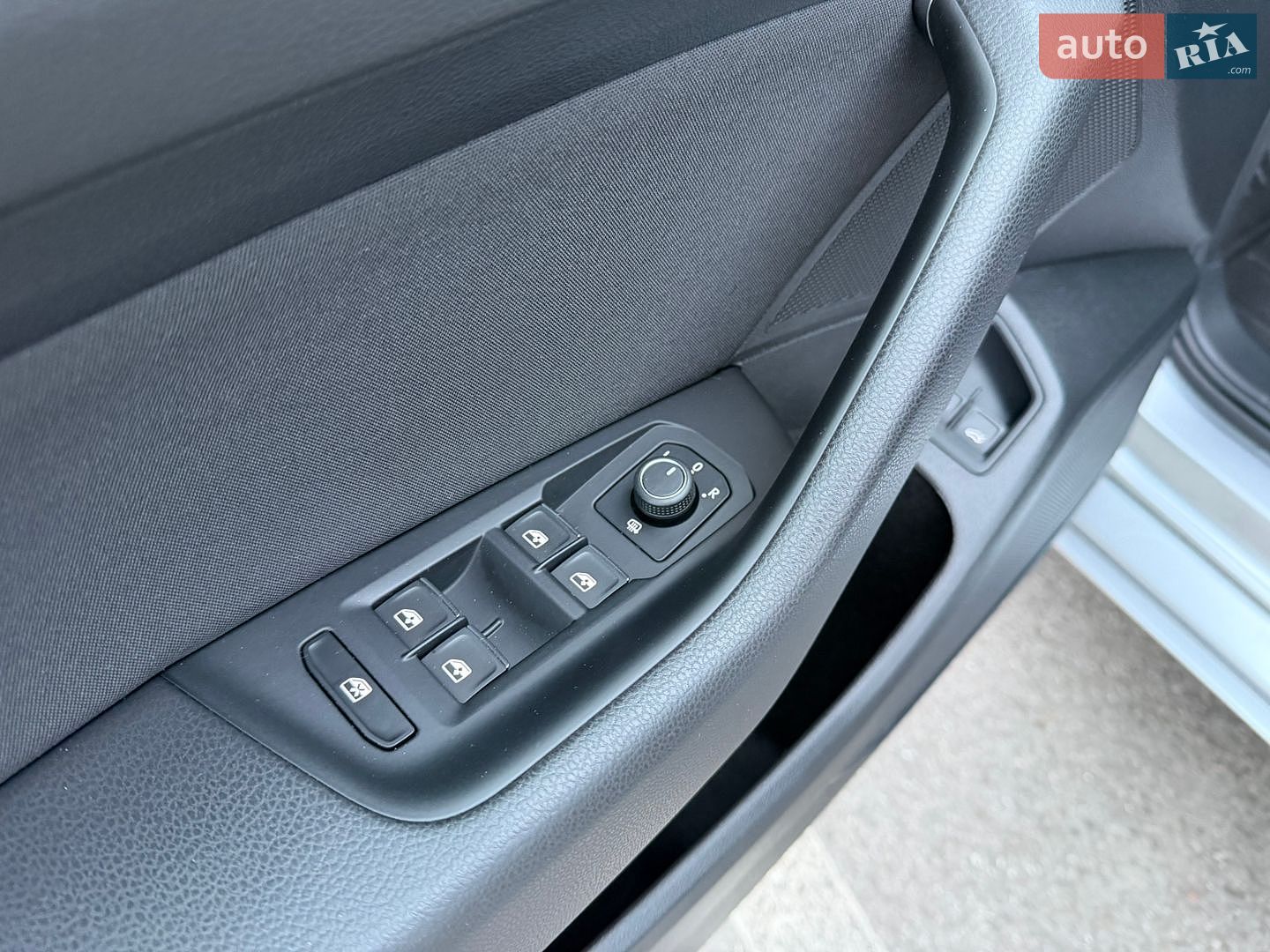 Volkswagen Passat 2020 VIN WVWZZZ3CZME027709 фото оголошення 47 з 111