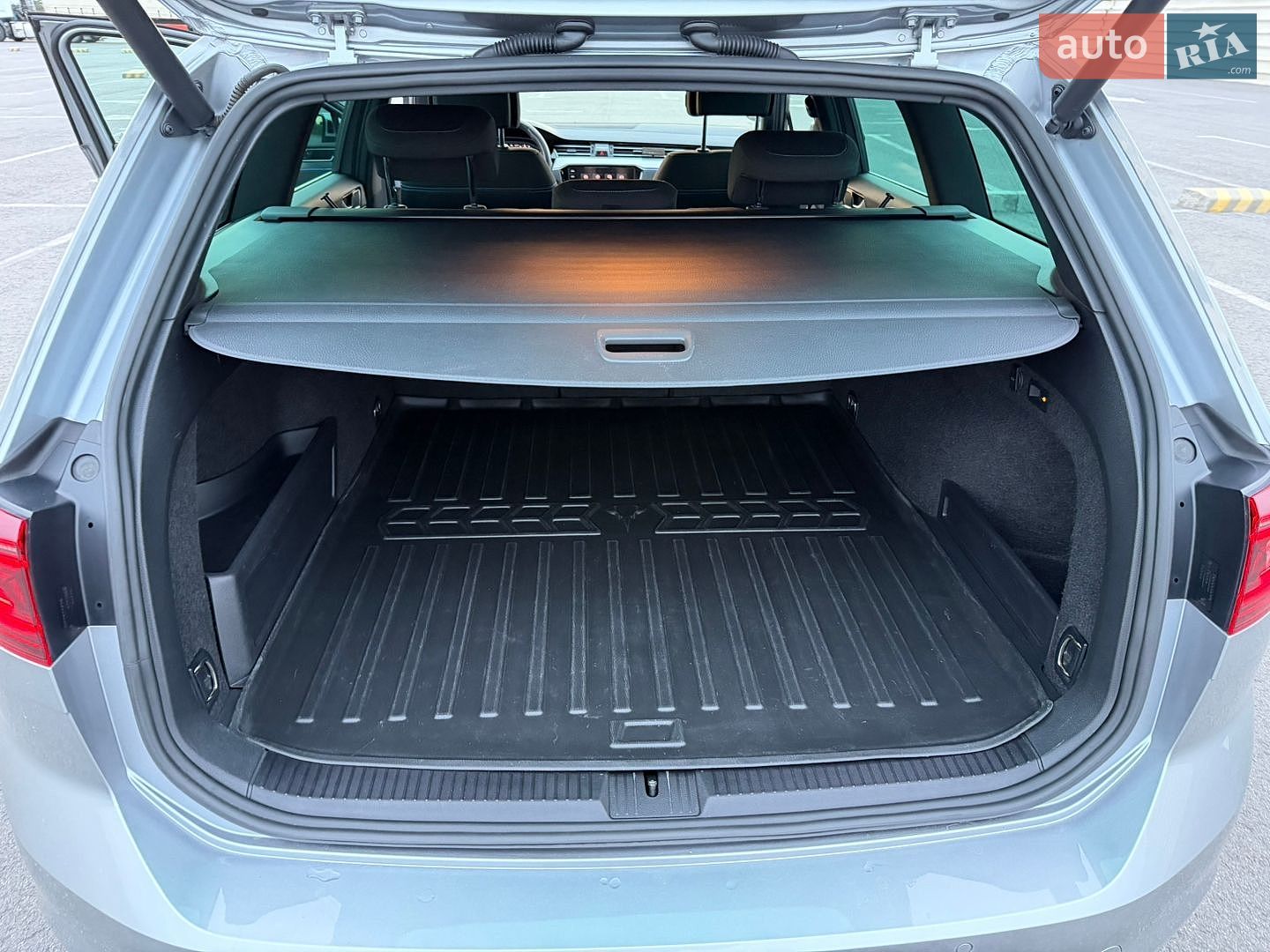 Volkswagen Passat 2020 VIN WVWZZZ3CZME027709 фото оголошення 97 з 111