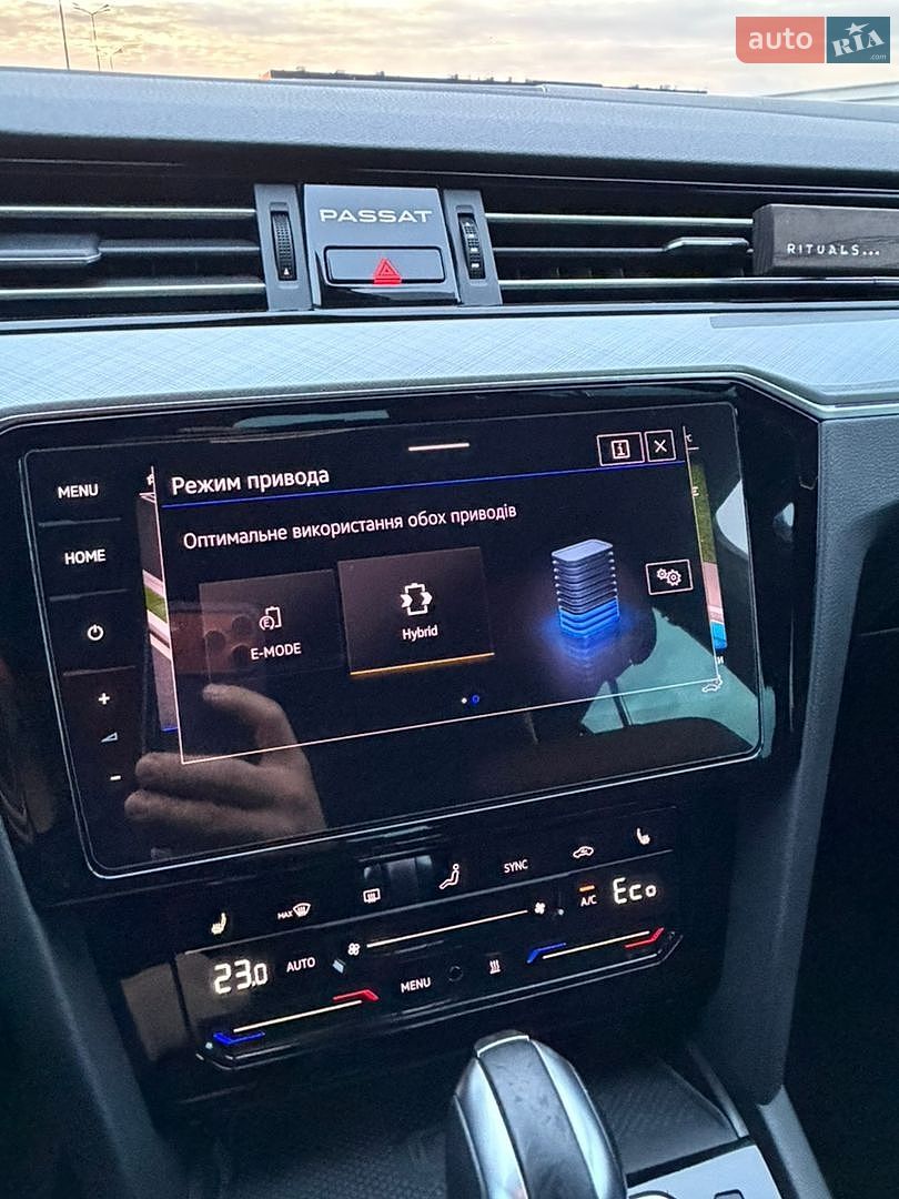 Volkswagen Passat 2020 VIN WVWZZZ3CZME027709 фото оголошення 78 з 111