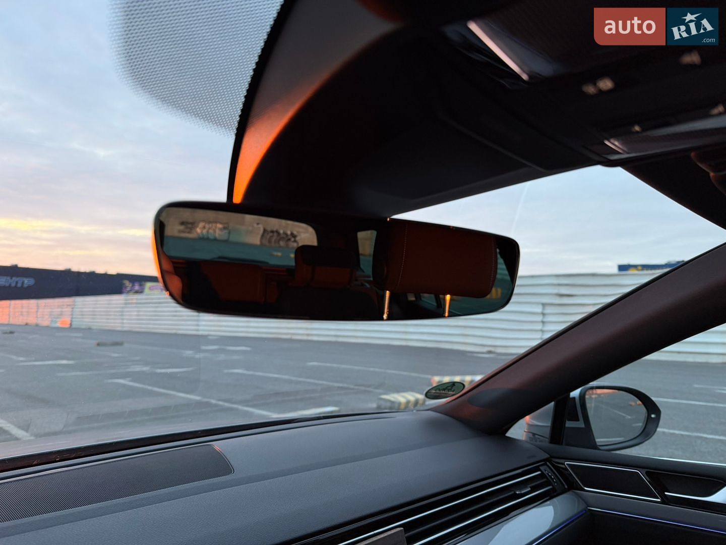 Volkswagen Passat 2020 VIN WVWZZZ3CZME027709 фото оголошення 91 з 111