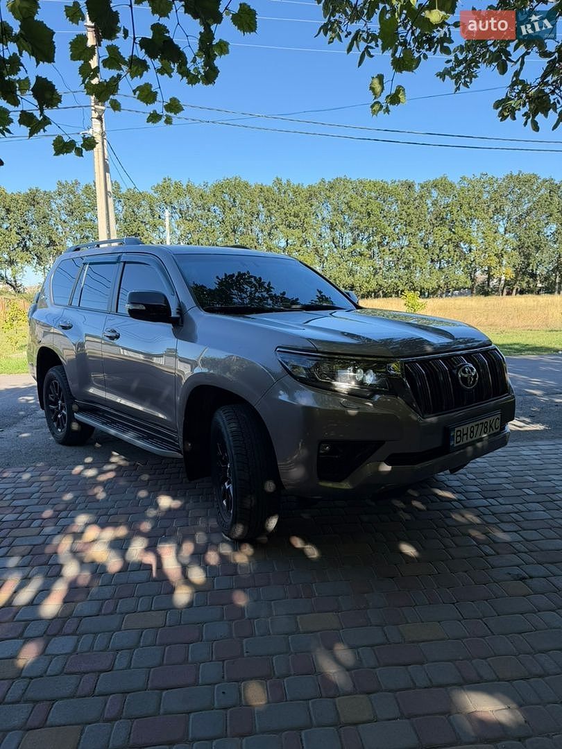Toyota Land Cruiser Prado 2021 VIN JTEBU3FJ30K212132 фото оголошення 6 з 56