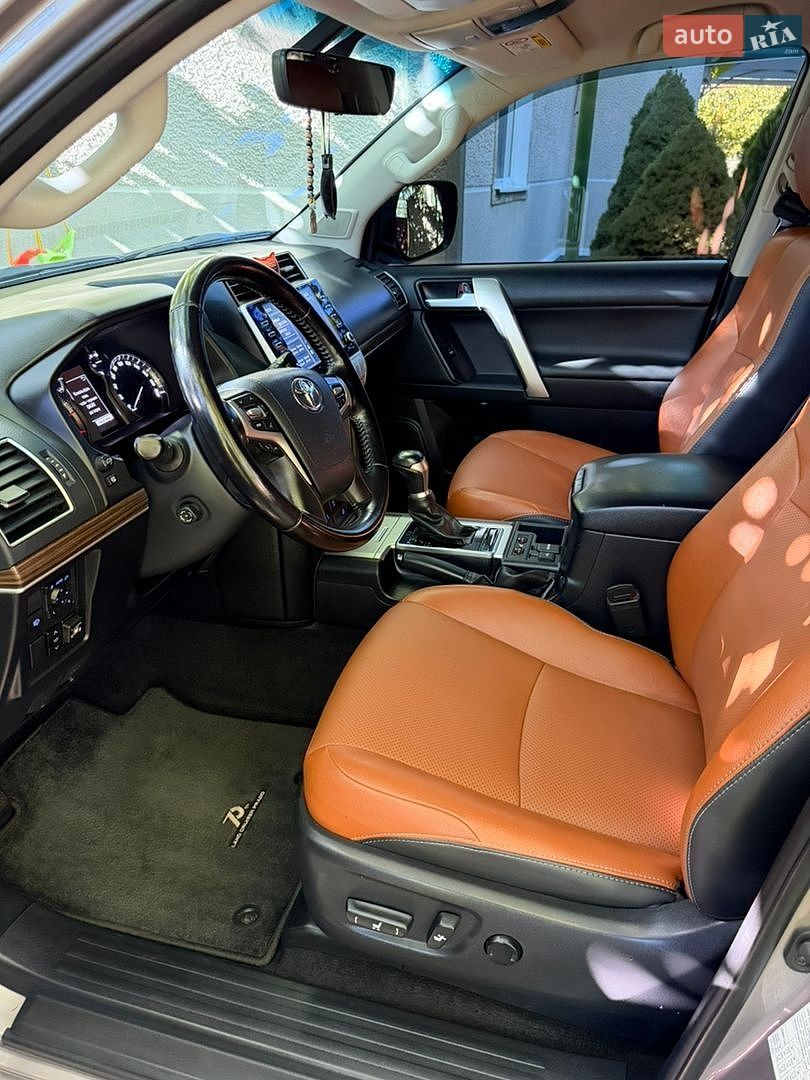 Toyota Land Cruiser Prado 2021 VIN JTEBU3FJ30K212132 фото оголошення 37 з 56