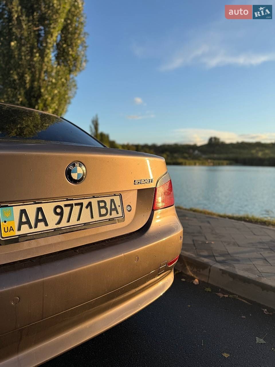 BMW 5 Series 2005 VIN WBANE31040B950533 фото оголошення 19 з 22