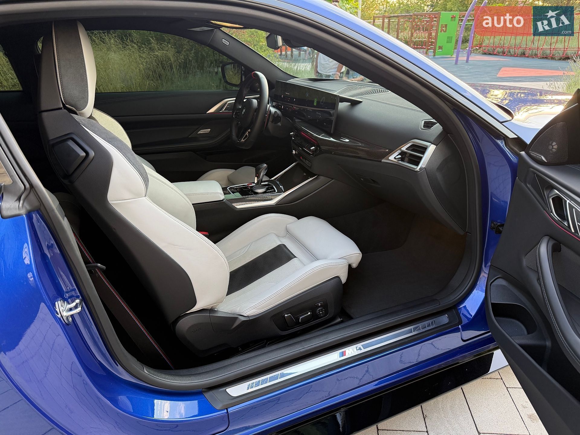 BMW M4 2024 VIN WBS33HK02SCS72561 фото оголошення 31 з 33