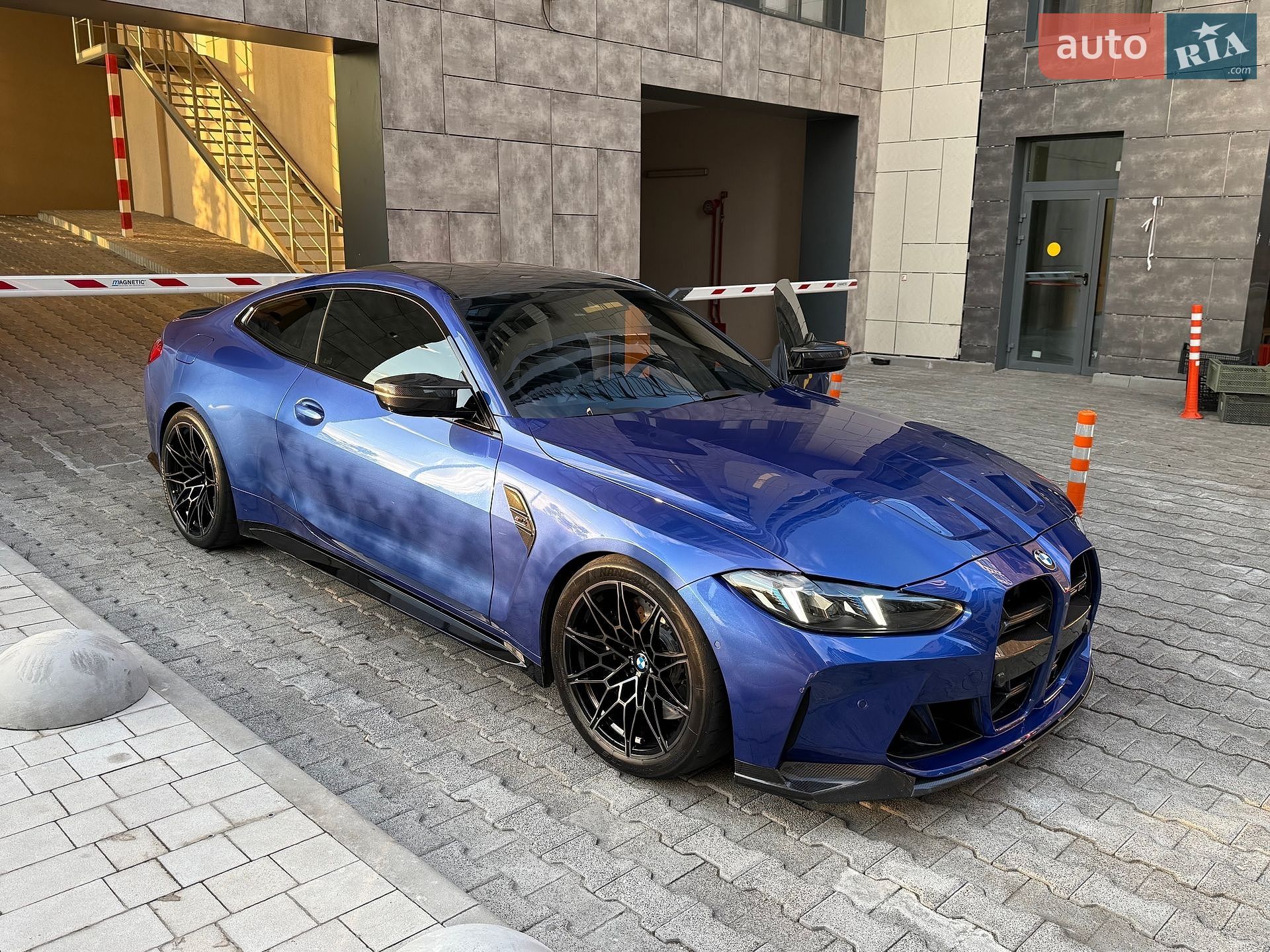 BMW M4 2024 VIN WBS33HK02SCS72561 фото оголошення 33 з 33