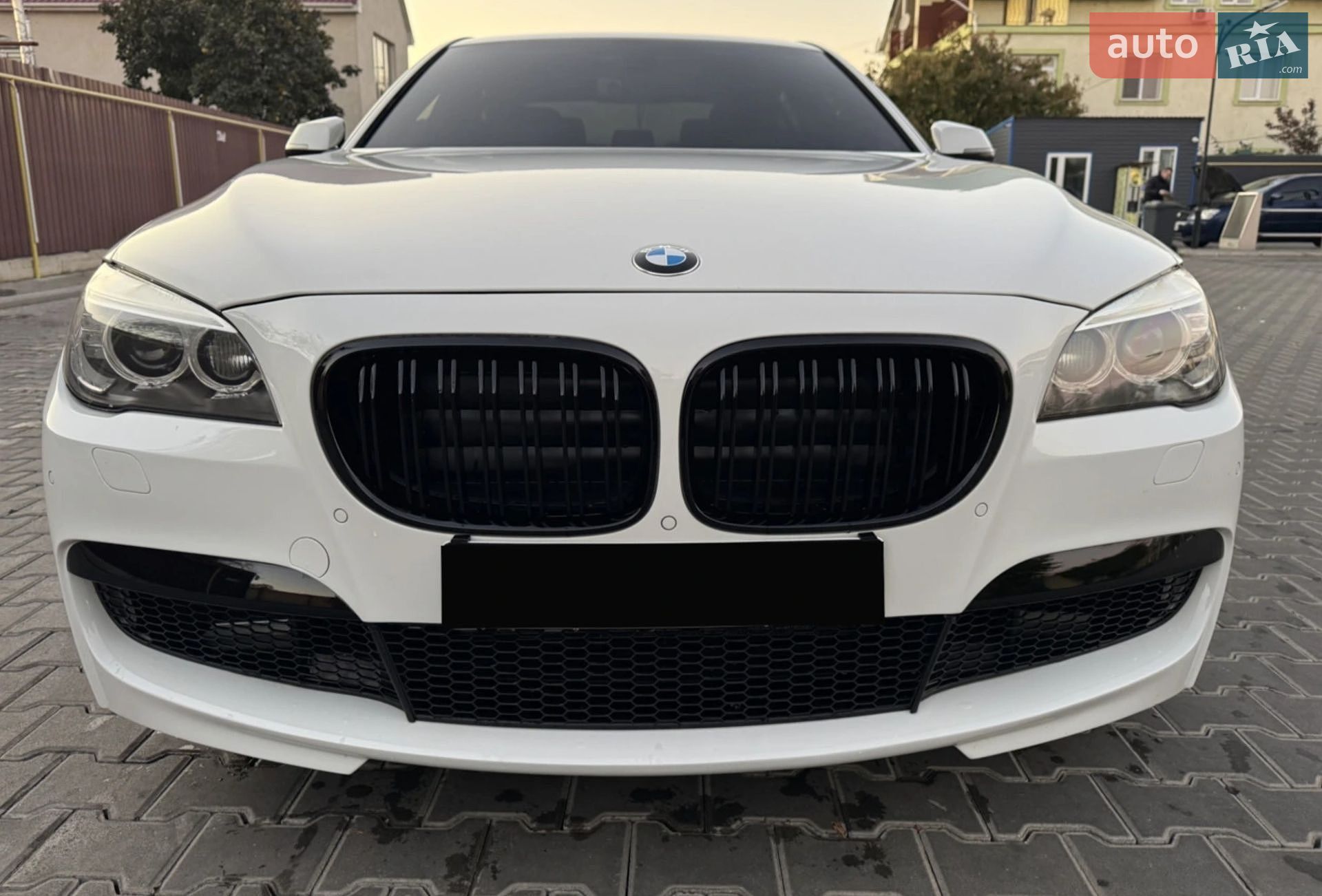 BMW 7 Series 2013 VIN WBAYA6C56DD143895 фото оголошення 3 з 13