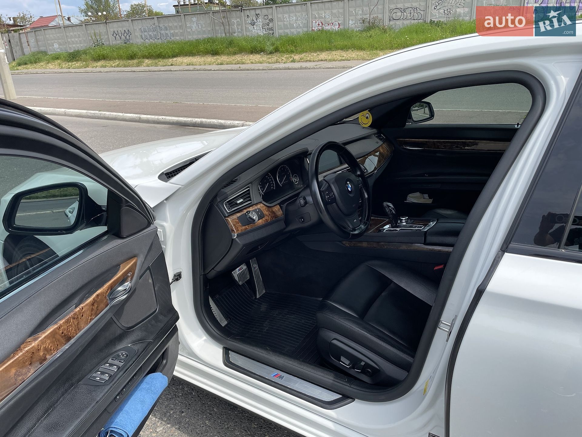 BMW 7 Series 2013 VIN WBAYA6C56DD143895 фото оголошення 6 з 13