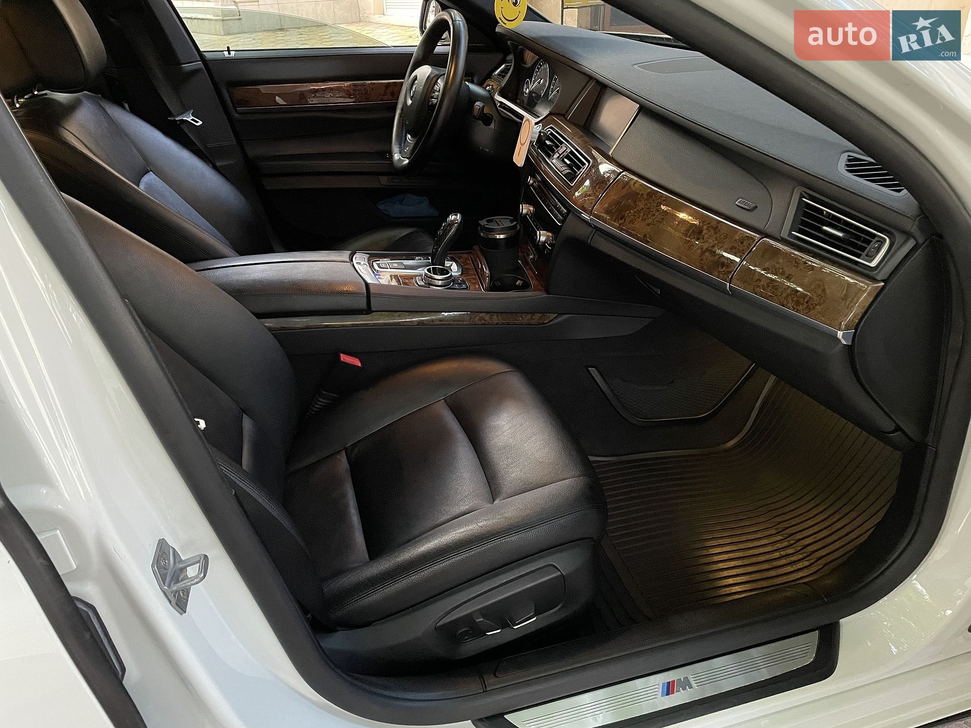 BMW 7 Series 2013 VIN WBAYA6C56DD143895 фото оголошення 7 з 13