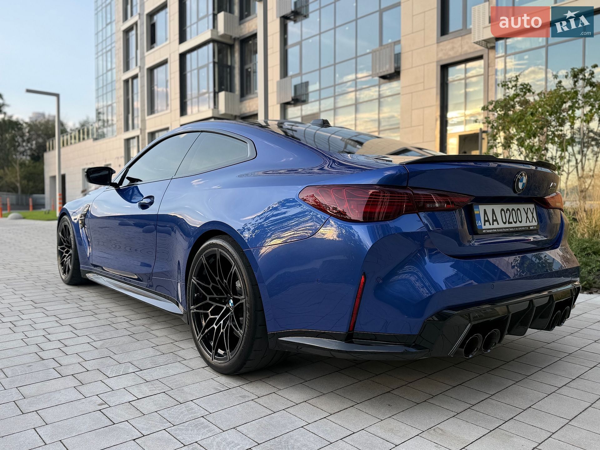 BMW M4 2024 VIN WBS33HK02SCS72561 фото оголошення 19 з 33