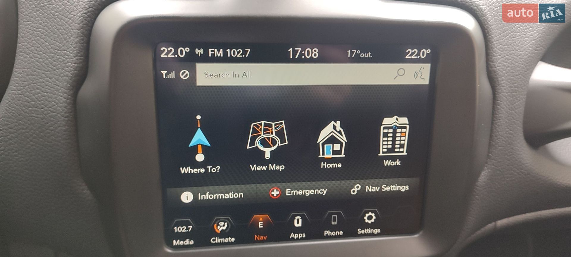 Jeep Renegade 2022 VIN ZACNJDB11NPN69437 фото оголошення 71 з 112