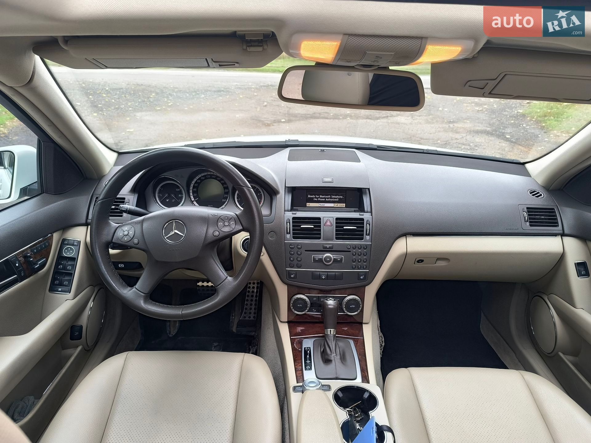 Mercedes-Benz C-Class 2010 VIN WDDGF8BB8BR140814 фото оголошення 20 з 56