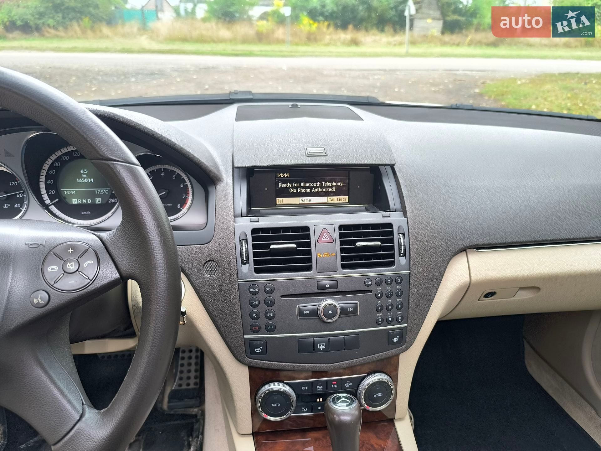 Mercedes-Benz C-Class 2010 VIN WDDGF8BB8BR140814 фото оголошення 31 з 56