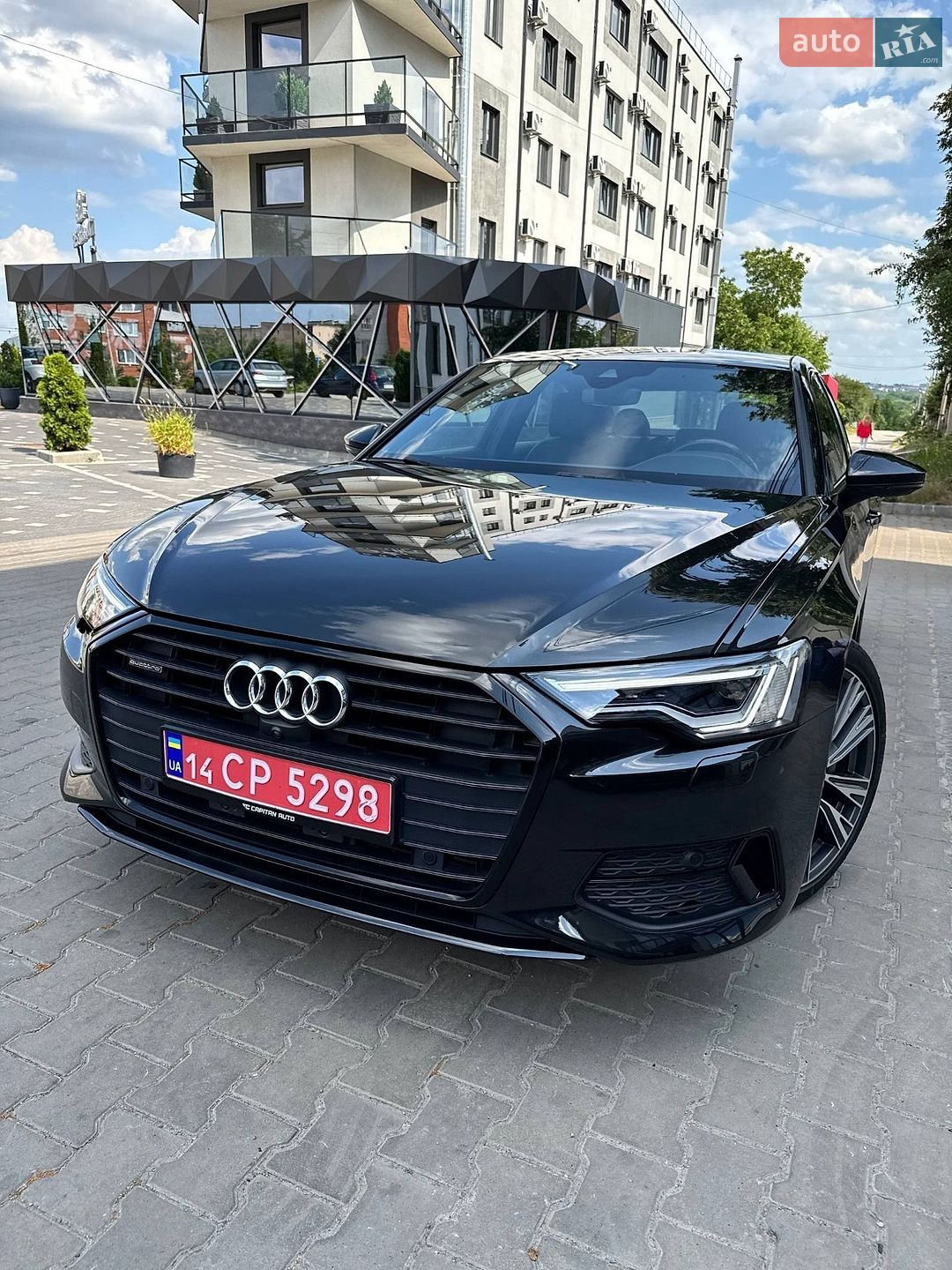 Audi A6 2020 VIN WAUE8AF20LN080952 фото оголошення 3 з 47