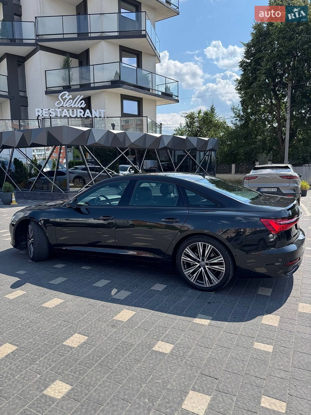 Audi A6 2020 VIN WAUE8AF20LN080952 фото оголошення 10 з 47