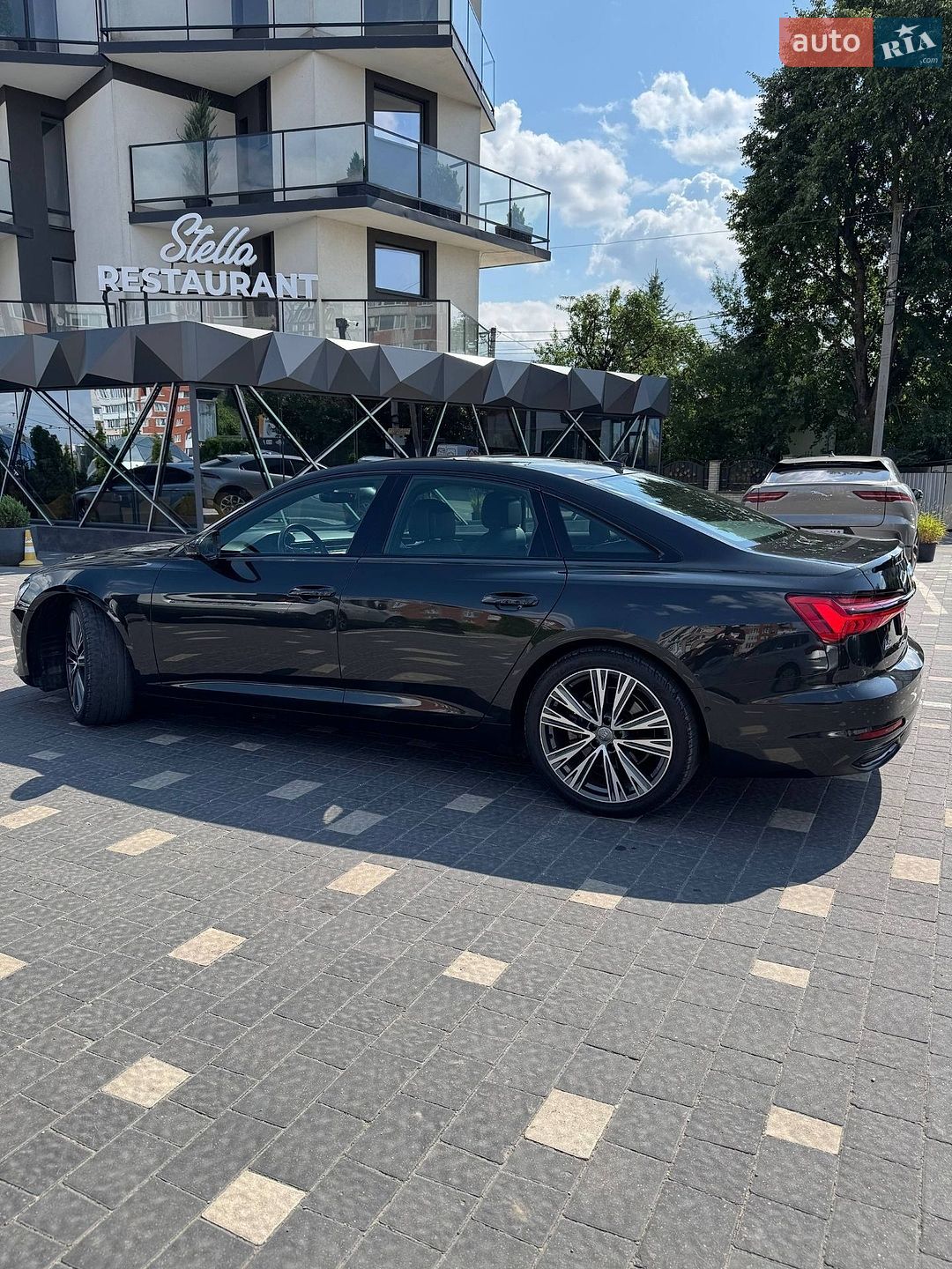 Audi A6 2020 VIN WAUE8AF20LN080952 фото оголошення 9 з 47