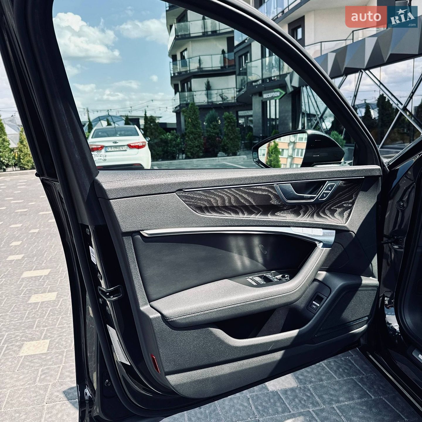 Audi A6 2020 VIN WAUE8AF20LN080952 фото оголошення 20 з 47