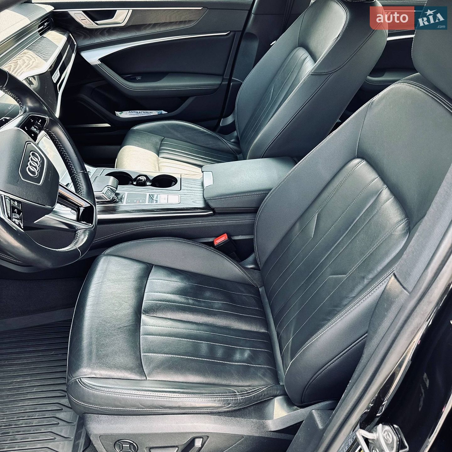 Audi A6 2020 VIN WAUE8AF20LN080952 фото оголошення 19 з 47