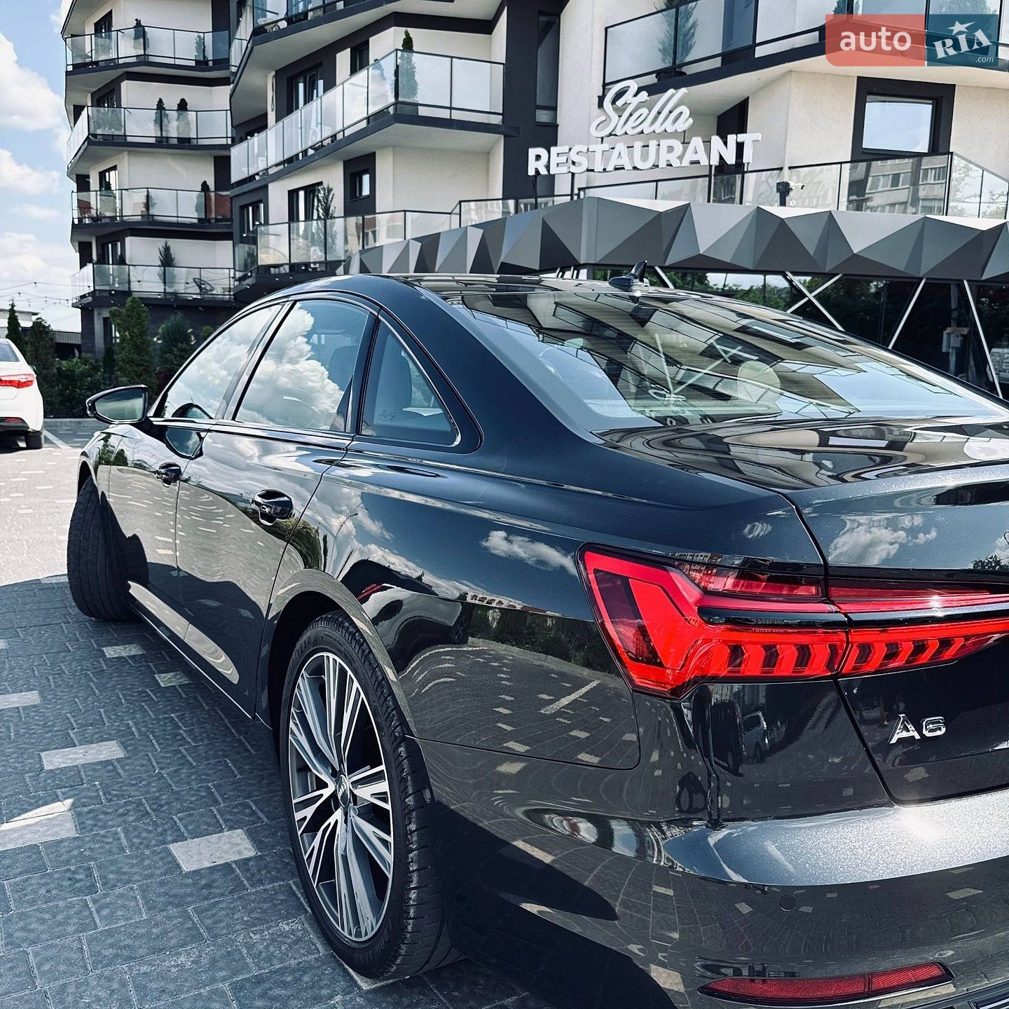Audi A6 2020 VIN WAUE8AF20LN080952 фото оголошення 14 з 47