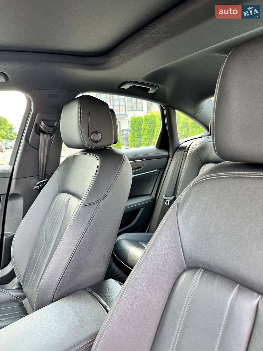 Audi A6 2020 VIN WAUE8AF20LN080952 фото оголошення 38 з 47