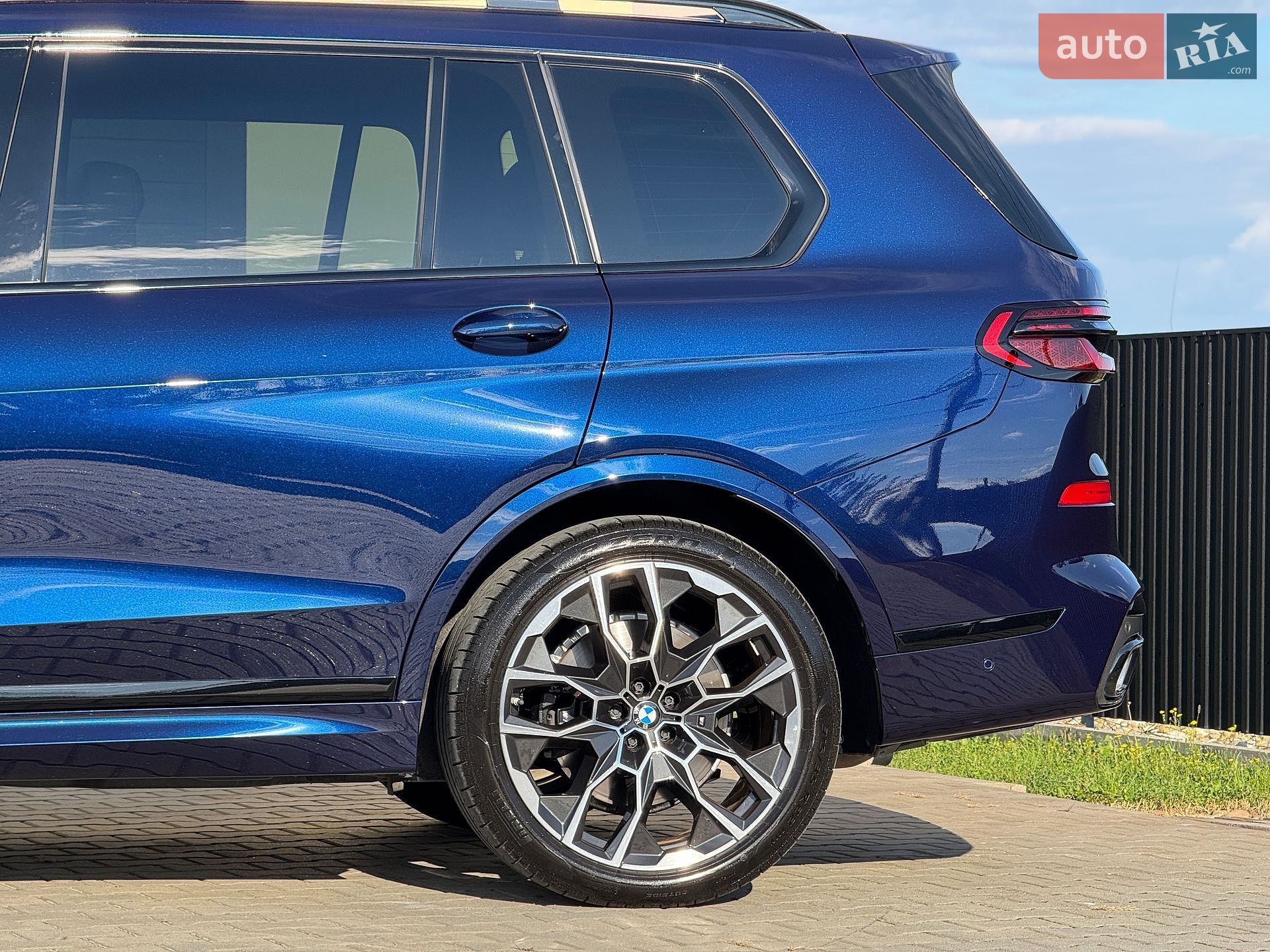 BMW X7 2023 VIN WBA21EN0X09S78635 фото оголошення 36 з 166