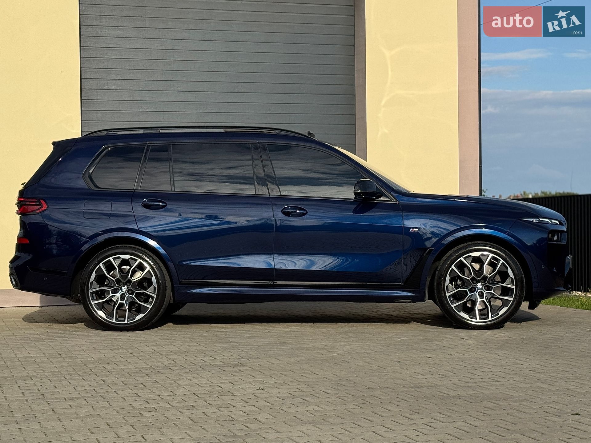 BMW X7 2023 VIN WBA21EN0X09S78635 фото оголошення 12 з 166