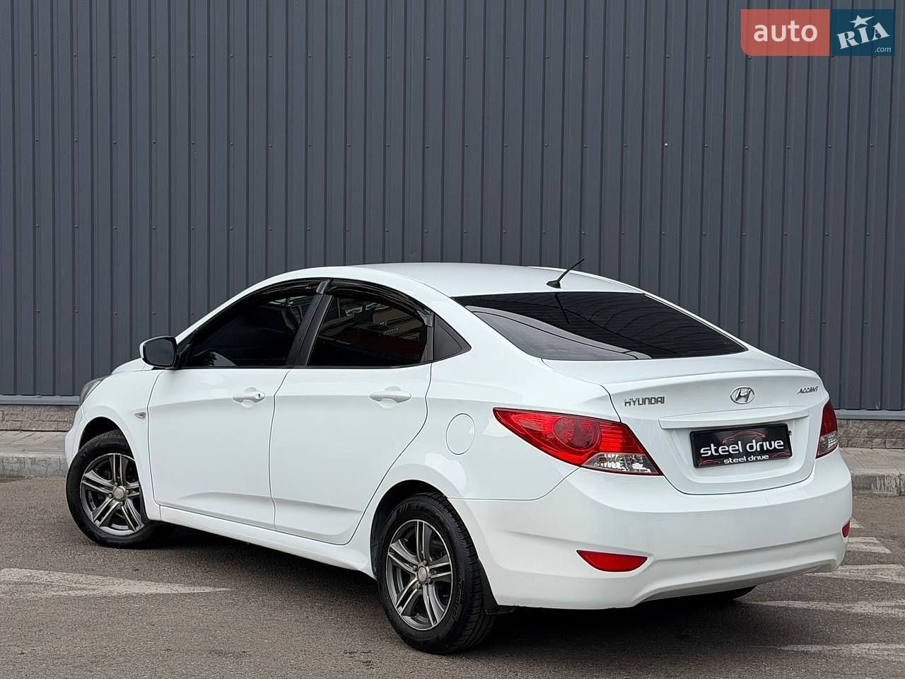 Hyundai Accent 2011 VIN Z94CT41CABR059992 фото оголошення 5 з 35