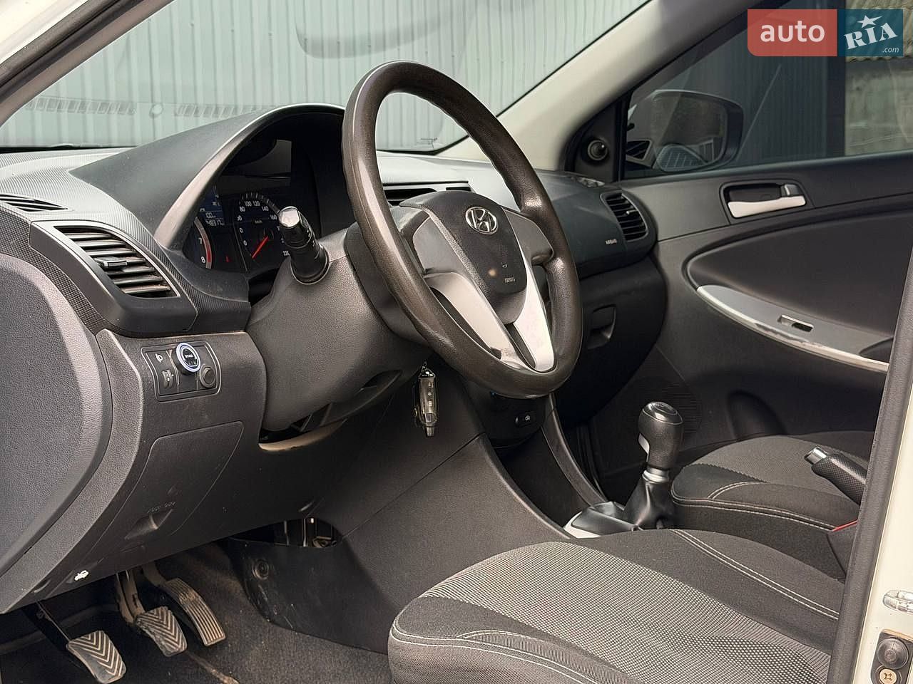 Hyundai Accent 2011 VIN Z94CT41CABR059992 фото оголошення 16 з 35