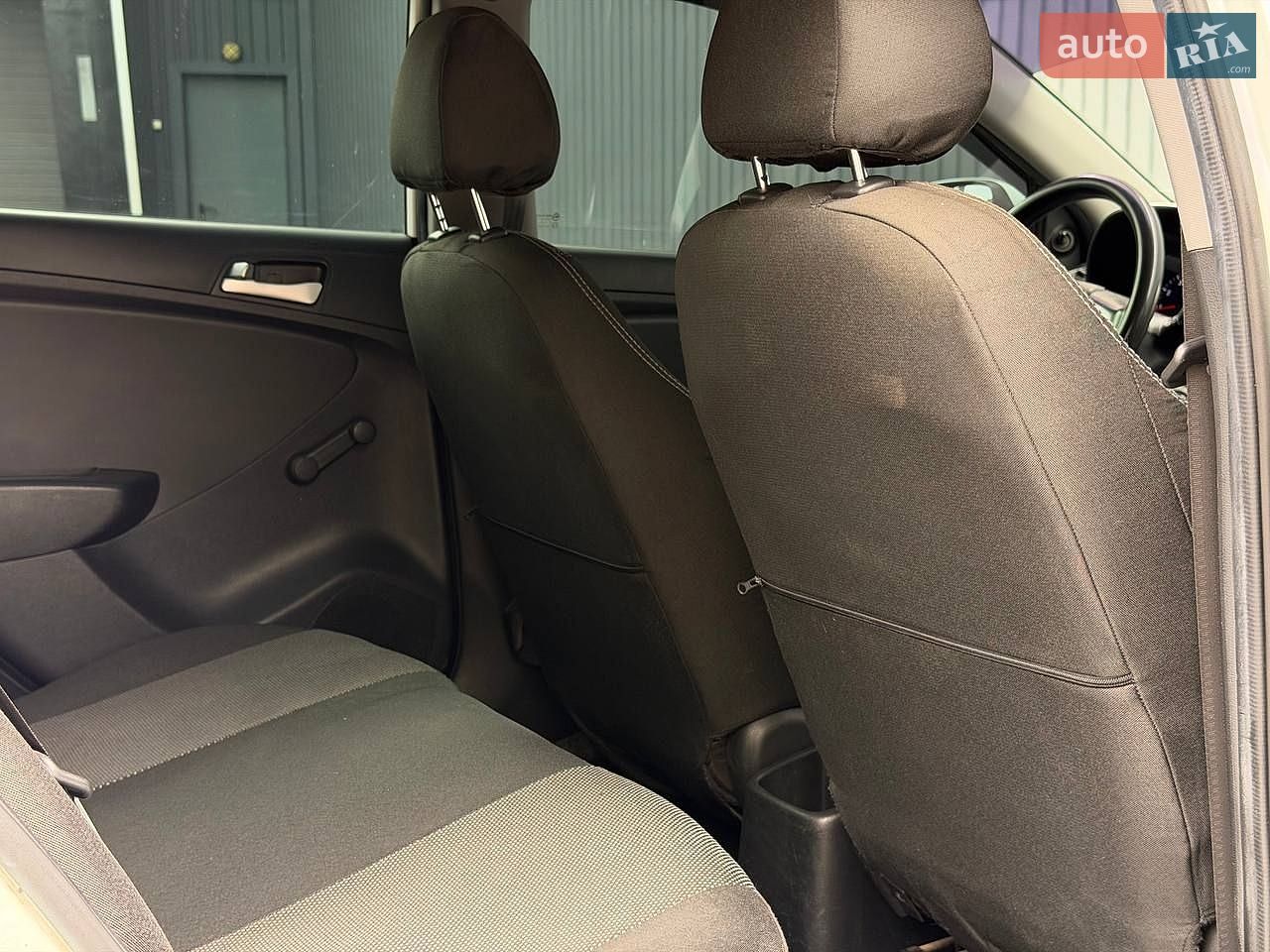 Hyundai Accent 2011 VIN Z94CT41CABR059992 фото оголошення 19 з 35