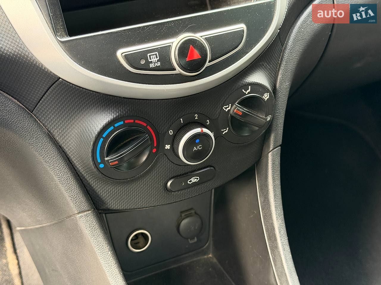 Hyundai Accent 2011 VIN Z94CT41CABR059992 фото оголошення 32 з 35