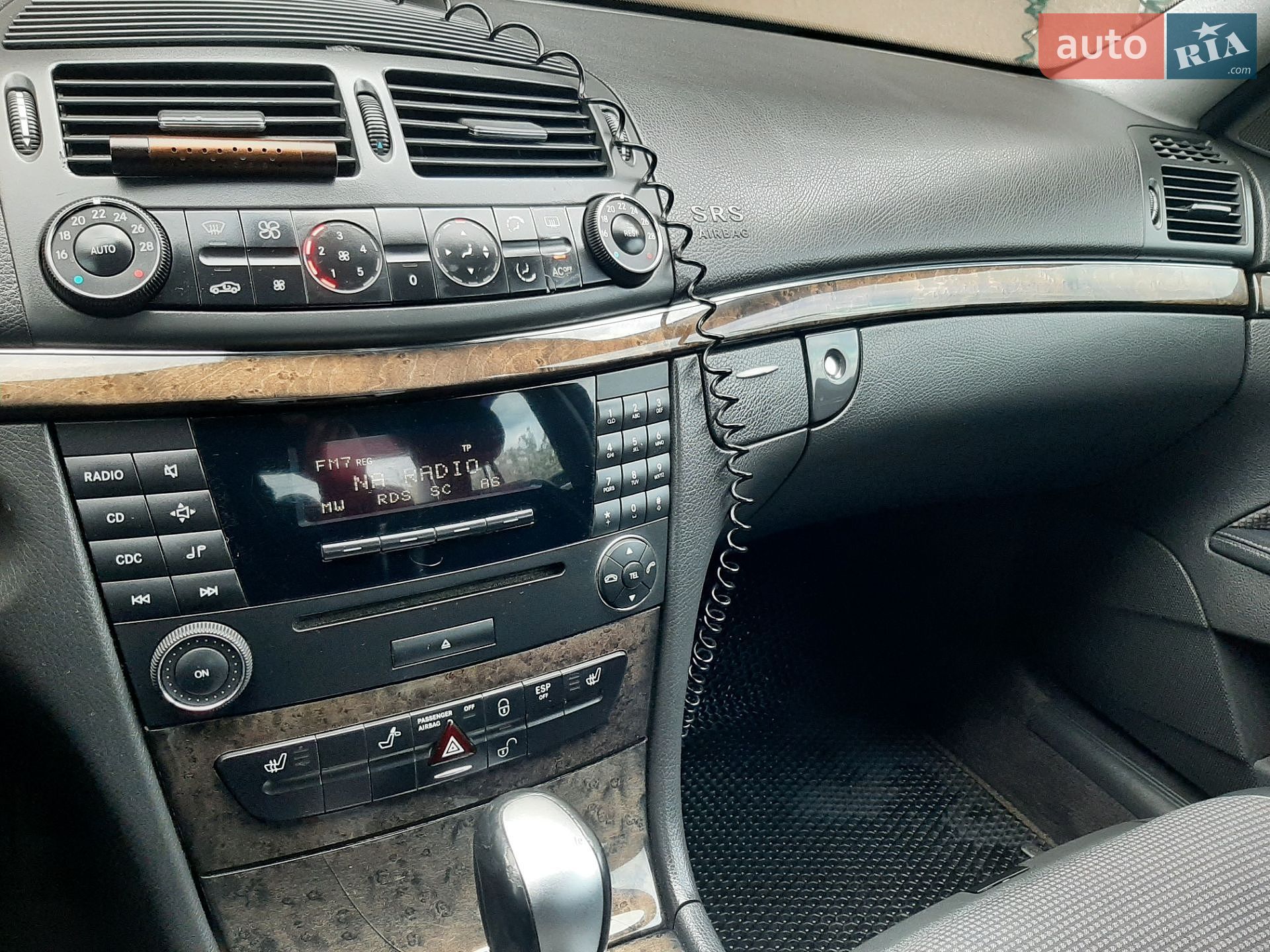 Mercedes-Benz E-Class 2003 VIN WDB2110421A370705 фото оголошення 26 з 27