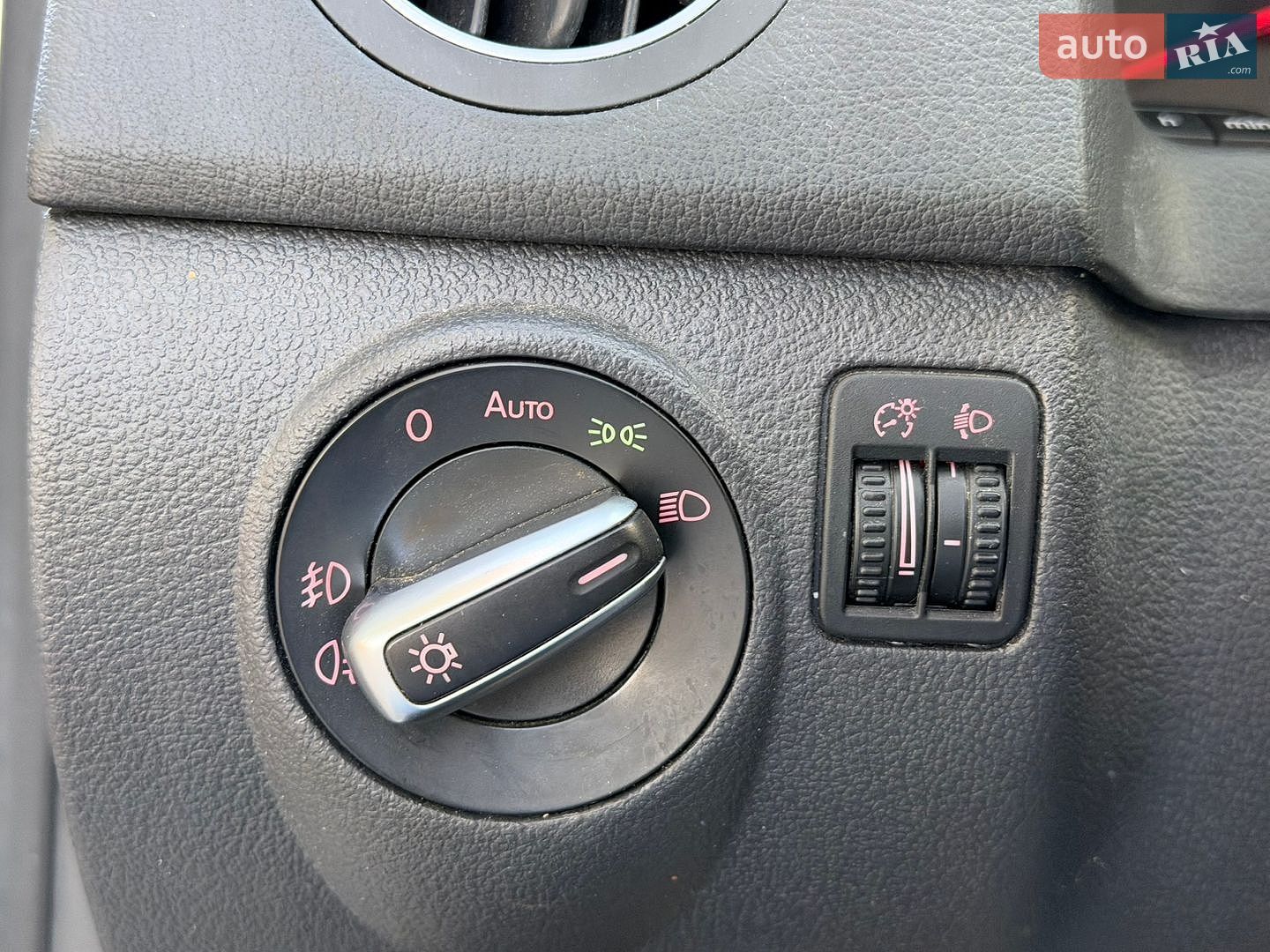 Volkswagen Golf Plus 2006 VIN WVWZZZ1KZ6W609950 фото оголошення 34 з 40