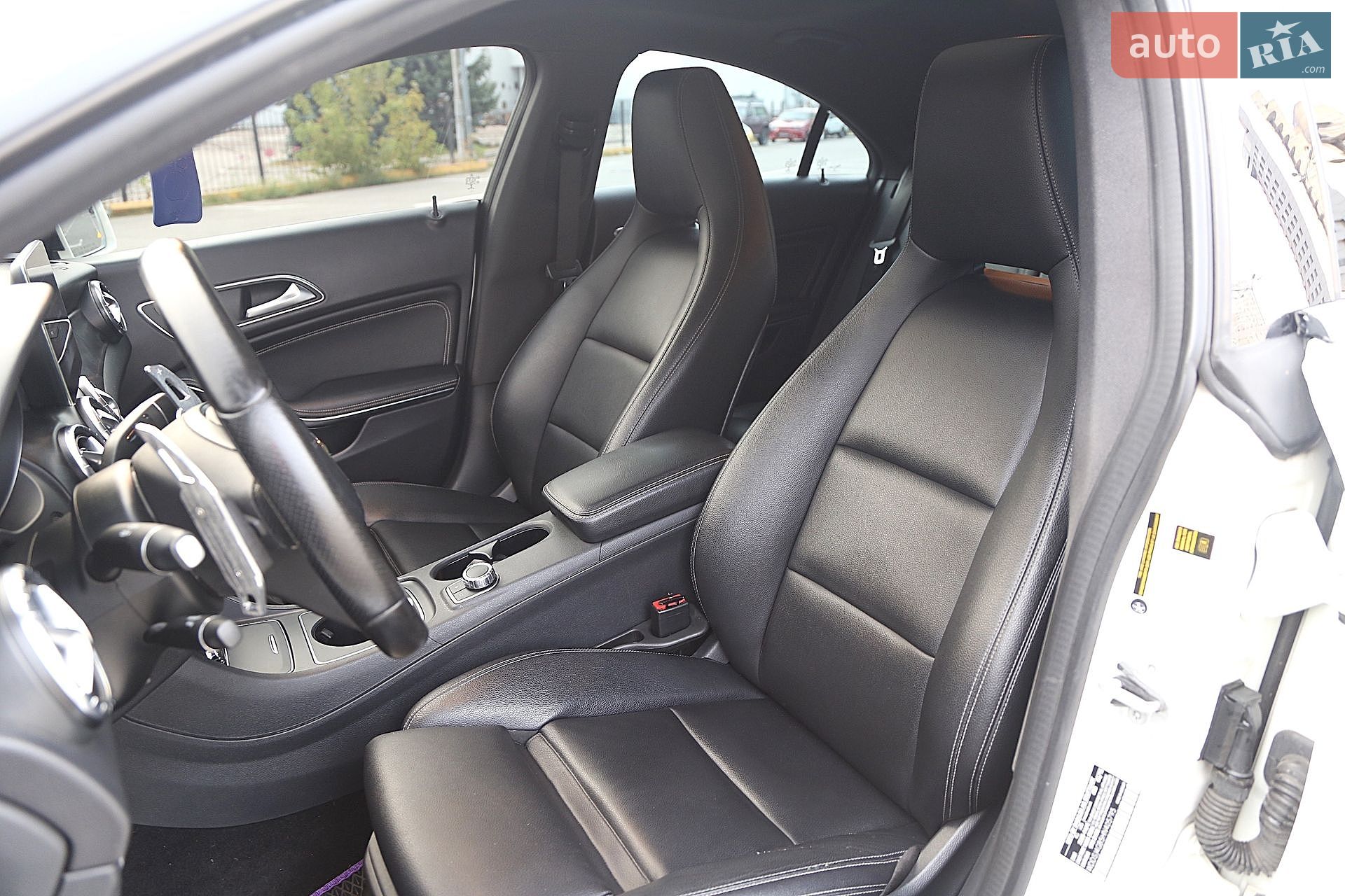 Mercedes-Benz CLA-Class 2016 VIN WDDSJ4GB5HN405795 фото оголошення 9 з 25