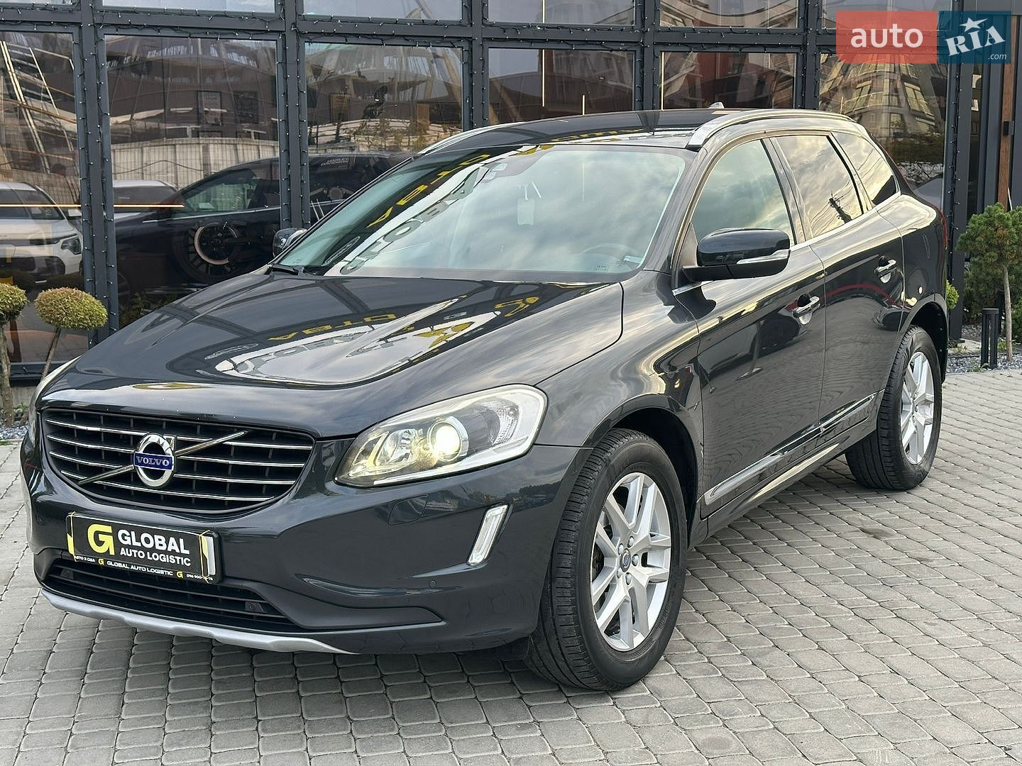 Volvo XC60 2016 VIN YV1DZA8CDH2095920 фото оголошення 3 з 25