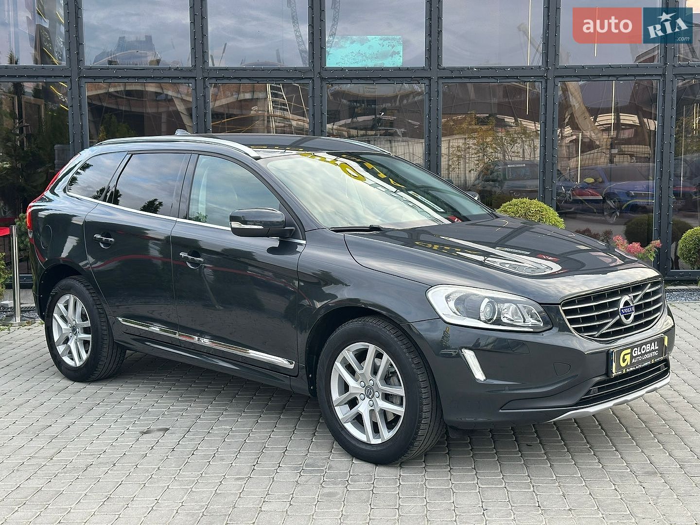Volvo XC60 2016 VIN YV1DZA8CDH2095920 фото оголошення 8 з 25