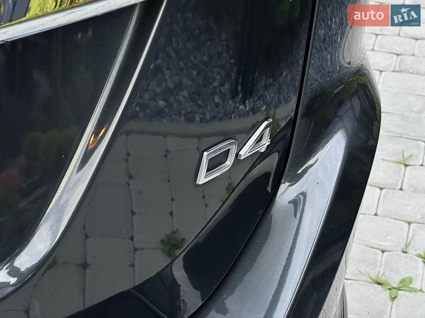 Volvo XC60 2016 VIN YV1DZA8CDH2095920 фото оголошення 16 з 25