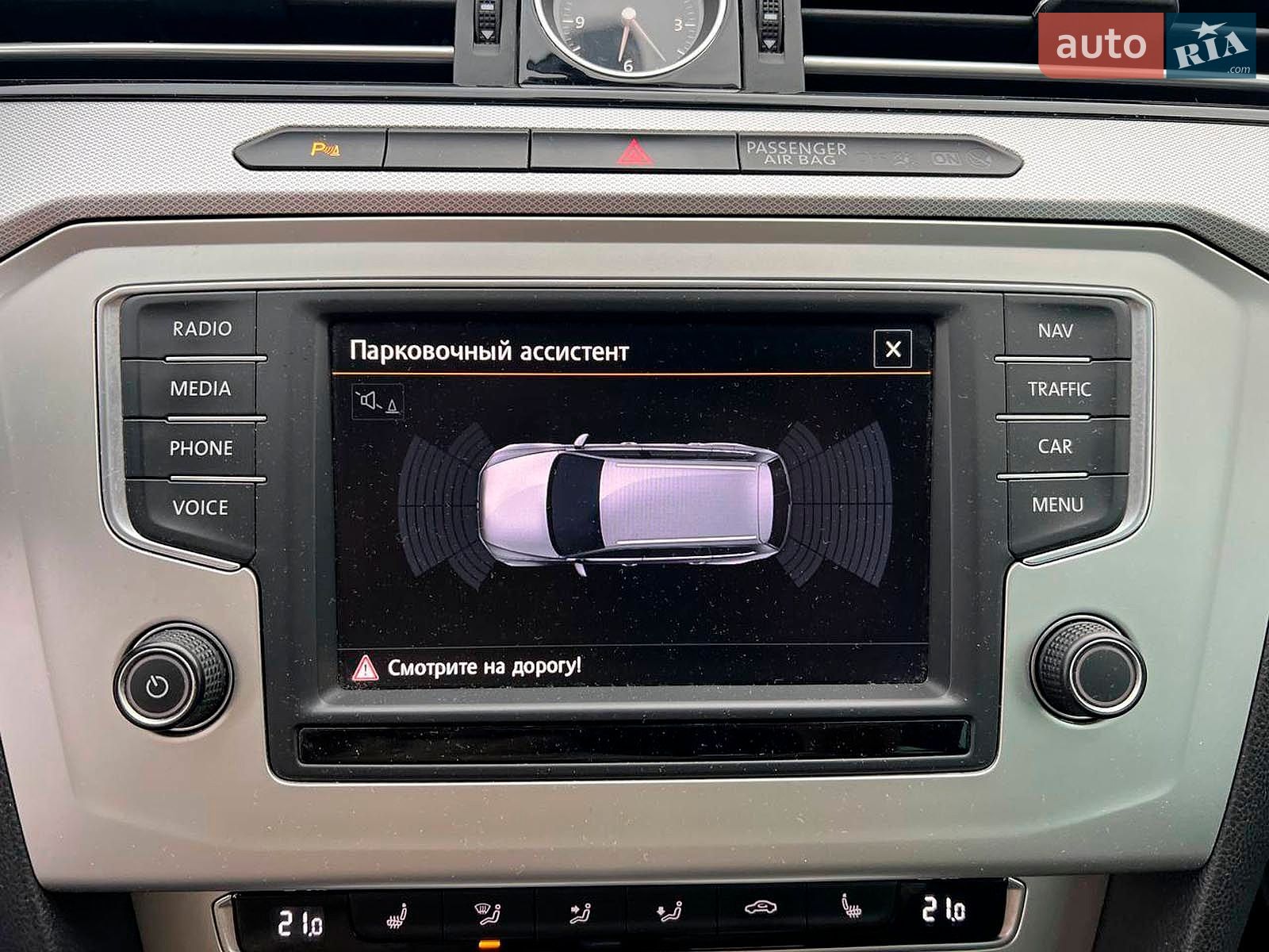 Volkswagen Passat 2015 VIN WVWZZZ3CZFE488214 фото оголошення 30 з 43